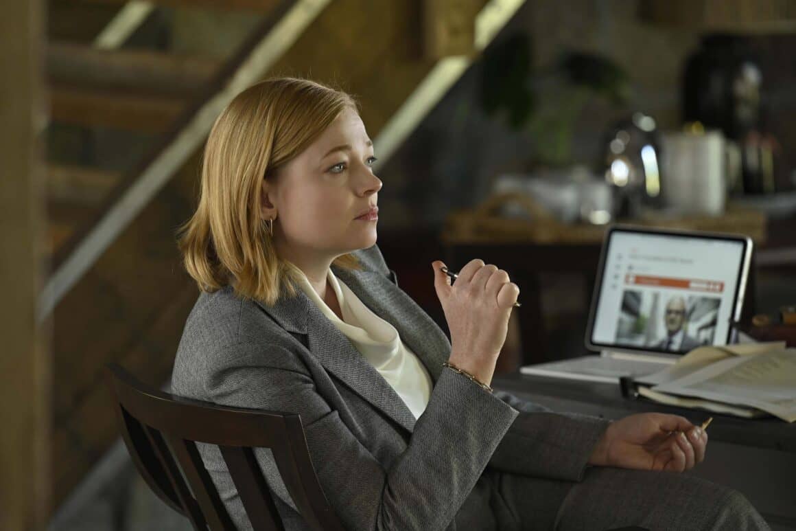 Sarah Snook Celebrates New Chapter in Life After "Succession" Farewell Sarah Snook Celebrates New Chapter in Life After "Succession" Farewell - Reflections on the Final Episode of "Succession"