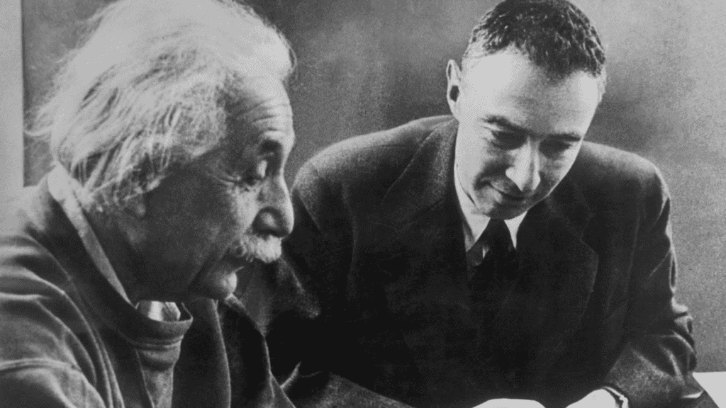 Oppenheimer, A Star-studded Film That Must Be Watched Oppenheimer, A Star-studded Film That Must Be Watched