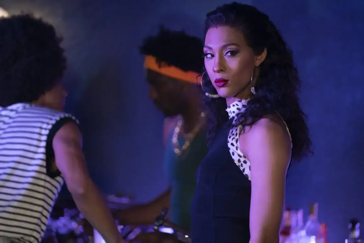 Happy Pride: 10 Iconic LGBTQIA+ TV Characters of All Time Happy Pride: 10 Iconic LGBTQIA+ TV Characters of All Time - 4