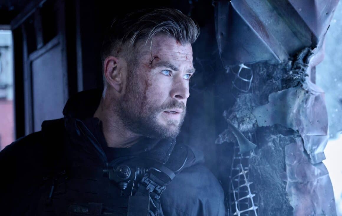 Chris Hemsworth 'On Fire' doing an action-sequence in Extraction 2