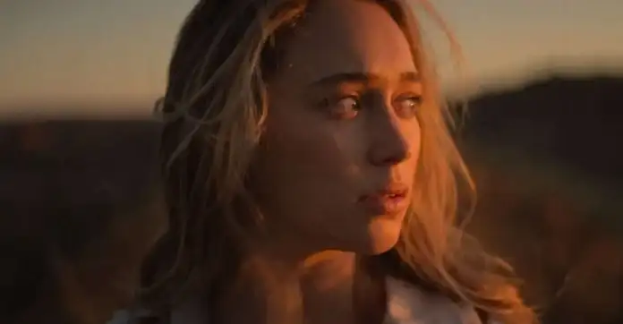 Alice Hart in Episode 4